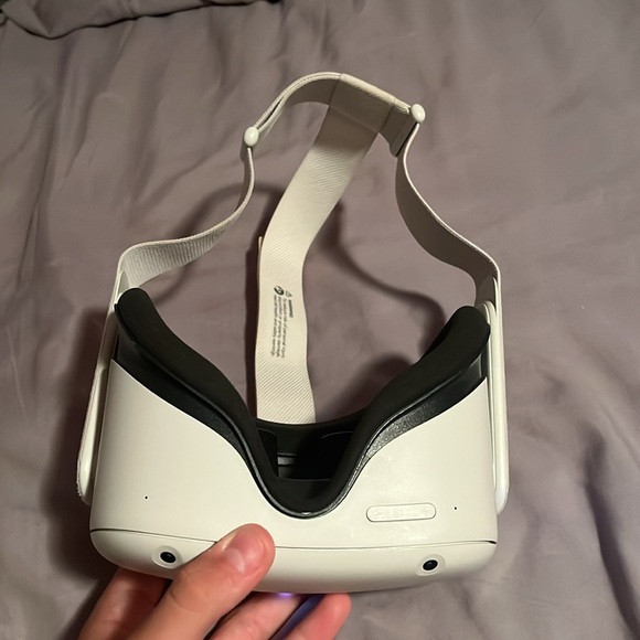 Oculus Quest 2 128 Gb - Picture 5 of 10